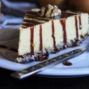 Pumpkin Cashew Cream Cake with Chocolate Sauce (Raw Vegan)