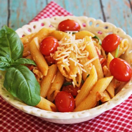 Penne Pasta with Tomatoes and Spinach
