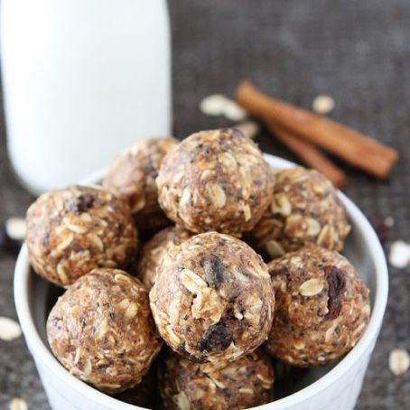 Oatmeal Energy Bites - No Bake