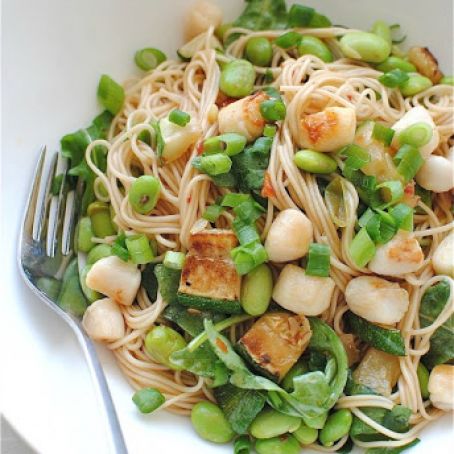 Somen Noodles with Scallops and Vegetables