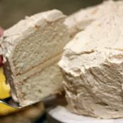 Peaches and Cream Cake (talkchowplayhouse.com)