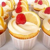 Lemon-Limoncello Cupcakes