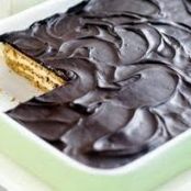 Easy Peanut Butter & Chocolate Eclair Dessert