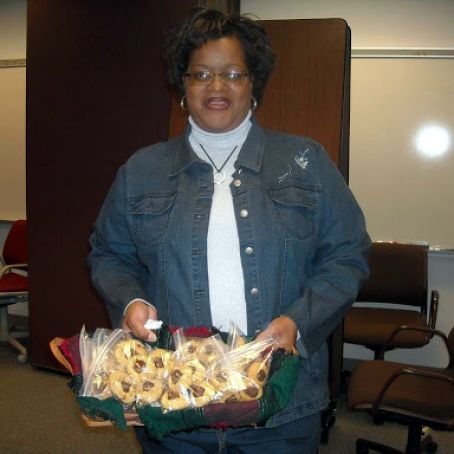 Chocolate Kissed Peanut Butter Cookies - Linda James (2008)