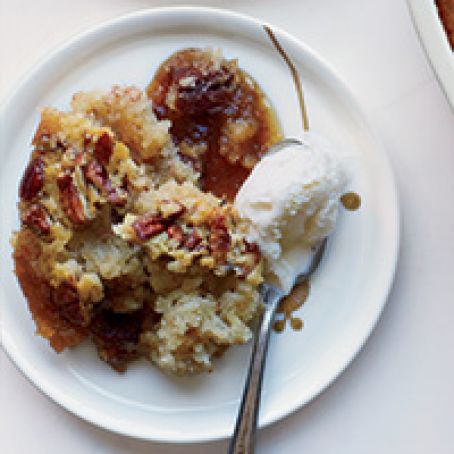 Maple-Bourbon Banana Pudding Cake