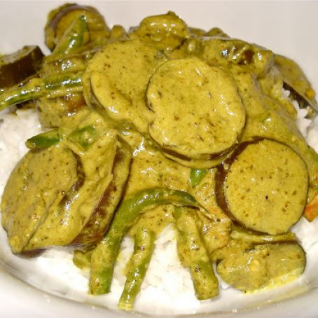 Spicy Eggplant and Green Bean Curry