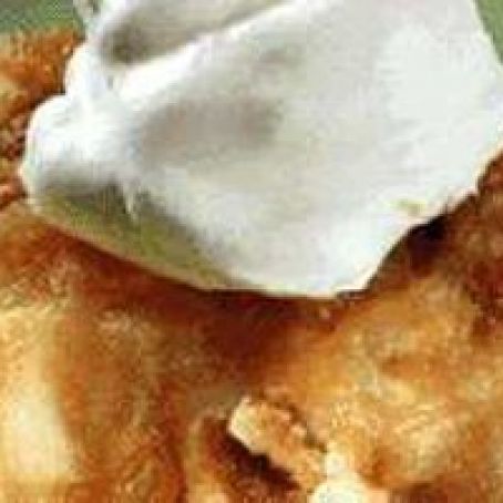 Maple Applesauce Cobbler Cake