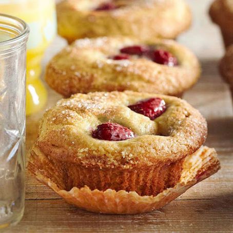 Sour Cream-Raspberry Muffins