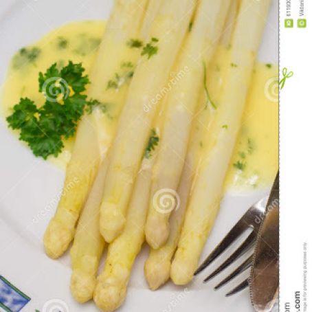 White Asparagus with Hollandaise Sauce