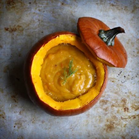 German Pumpkin Soup (Kurbissuppe)