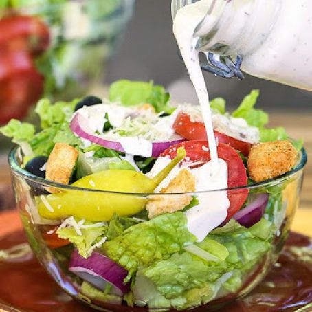 Olive Garden Copycat Salad & House Dressing