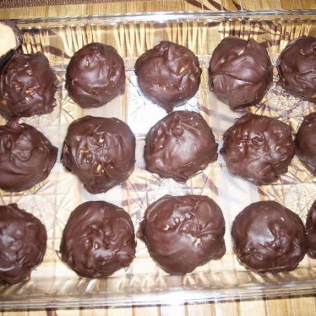 Easy Chocolate Peanut Butter Balls