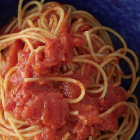 My Mother's Butter, Tomato, and Onion Sauce