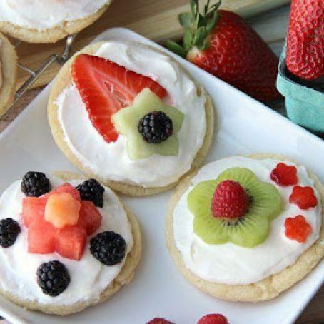 Mini Fruit Pizzas with Stacked Fruit Flowers