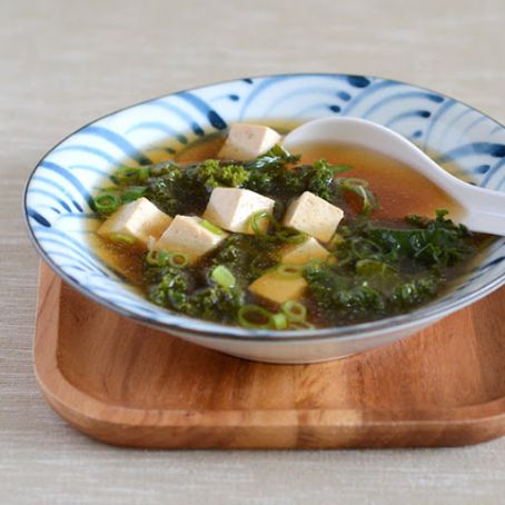 Miso Soup with Tofu and Kale