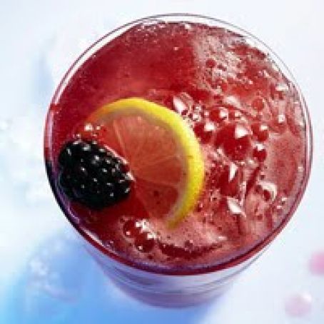 Sparkling Berry Lemonade