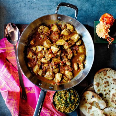 Tomato Turmeric Chicken with Homemade Naan | Williams Sonoma