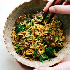 Skillet Beef and Broccoli Ramen