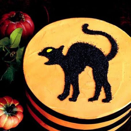Scary Cat Halloween Cake