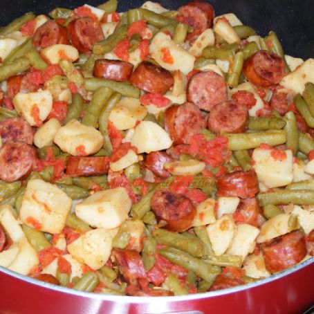 Sausage, Green Beans and Potato Skillet