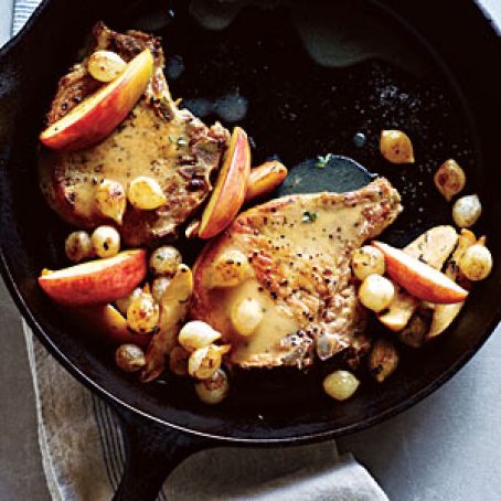 Pork Chops with Roasted Apples & Onions