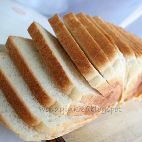 BREAD - 17 Hours White Bread Loaf