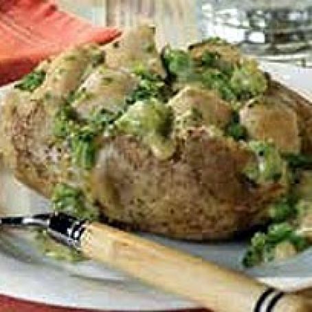 Creamy Chicken Broccoli Stuffed Potato