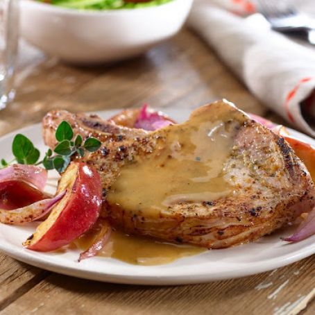 Pork Chops with Apples and Onions