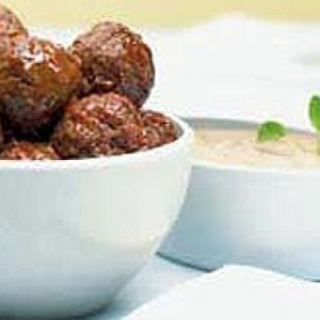 Saucy Meatballs with Creamy Dipping Sauce