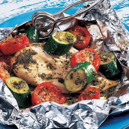 Grilled Pesto Chicken Packs