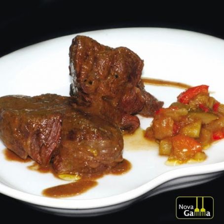 COSTILLAS DE CERDO CON CHABACANOS