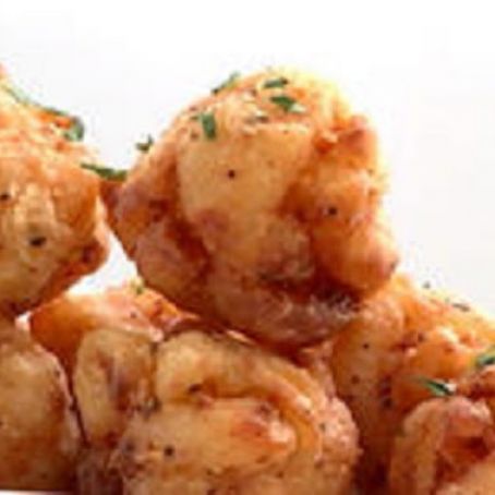 Spicy Fried Macaroni and Cheese Bites