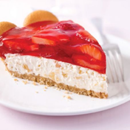TROPICAL STRAWBERRY CREAM PIE