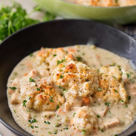 HOMESTYLE CHICKEN AND BISCUITS