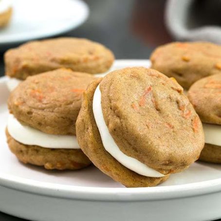 Carrot Cake Whoopie Pies, GF