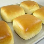 Texas Roadhouse Rolls - Copycat Recipe