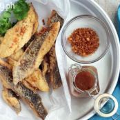Tilapia Fingers with Green Mango Sauce