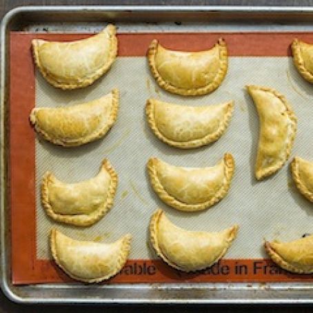 Ham and Cheddar Empanadas