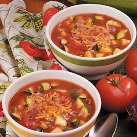 TOMATO & ZUCCHINI SOUP