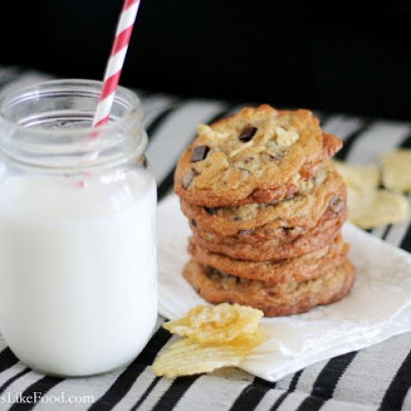 Potato Chip and Chocolate Chip Cookies