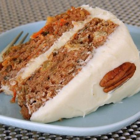 Super Moist Carrot Cake
