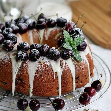 Christmas Wreath Cherry Pound Cake