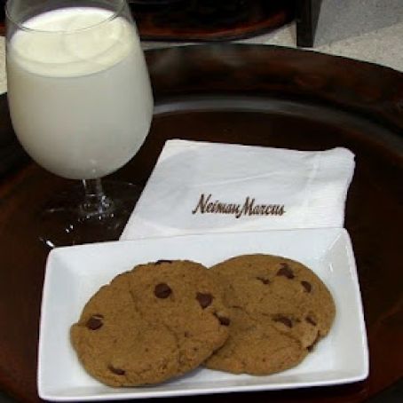 Neiman’s Authentic Chocolate Chip Cookie