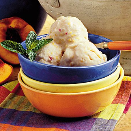 Summertime Peach Ice Cream