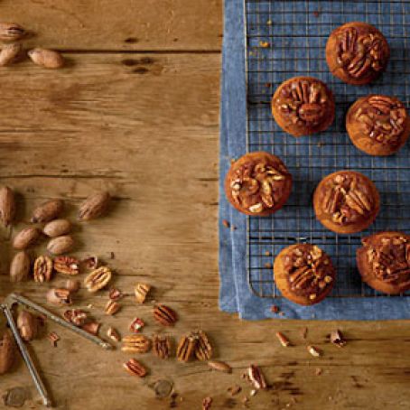 Sticky-Bun Pumpkin Muffins