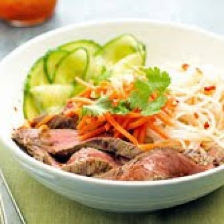 Spicy Beef and Noodle Salad