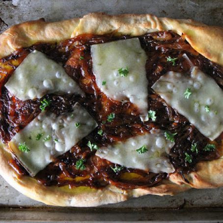 French Onion Pizza