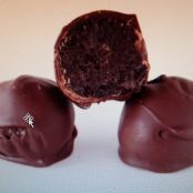 Classic Chocolate Truffles with Oreos