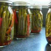 Spicy Pickled Green Beans