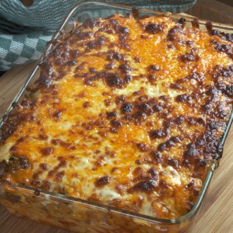 Macaroni and Beef with Cheese